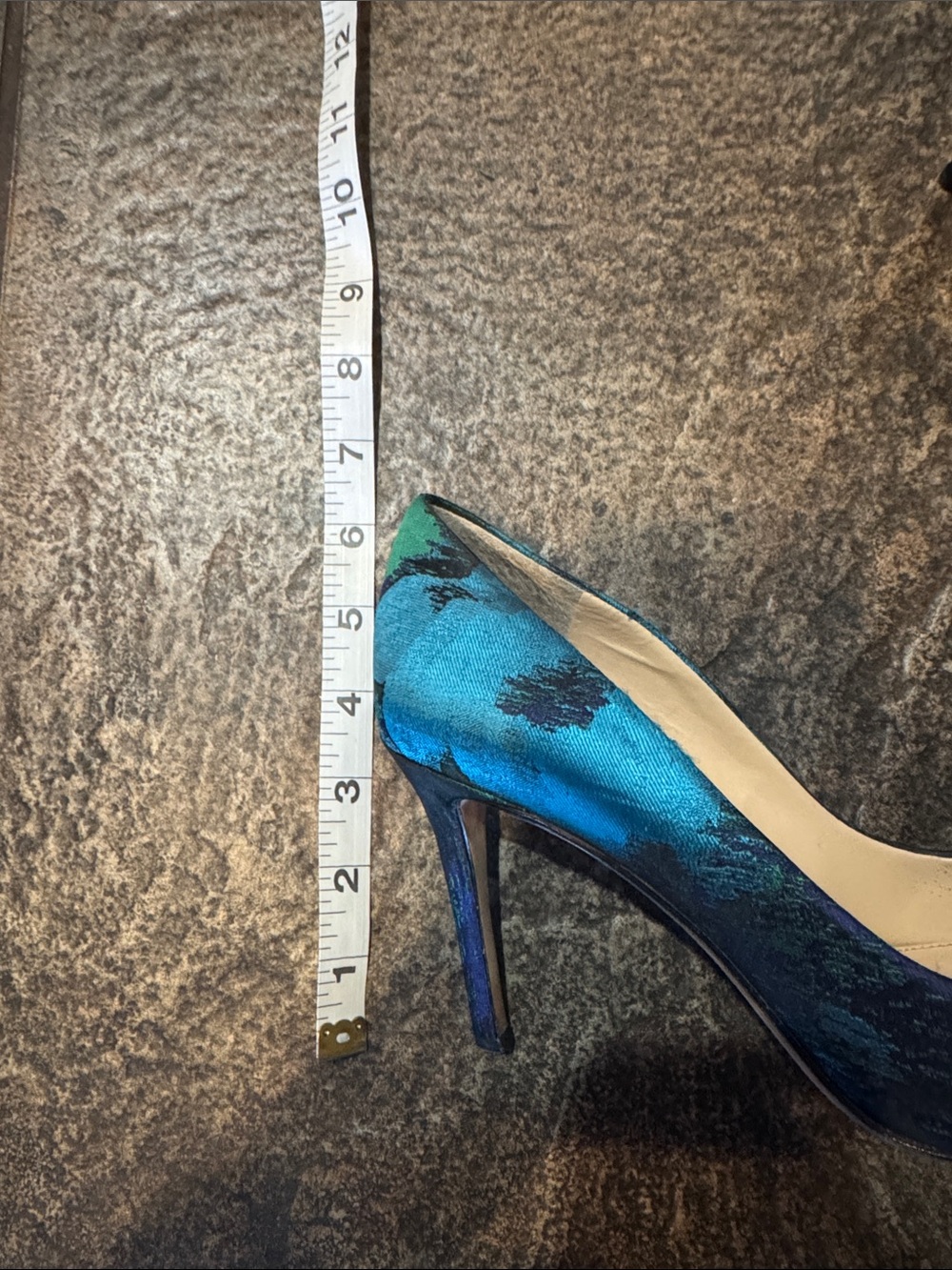 Vince Camuto Blue/Green Patterned Heels - Picture 4 of 4